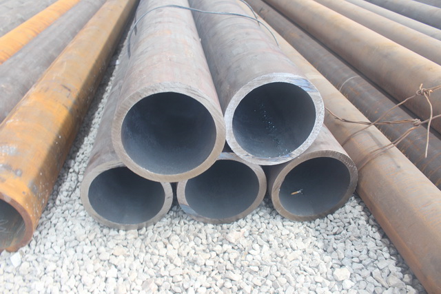 荆门大口径壁厚无缝钢管