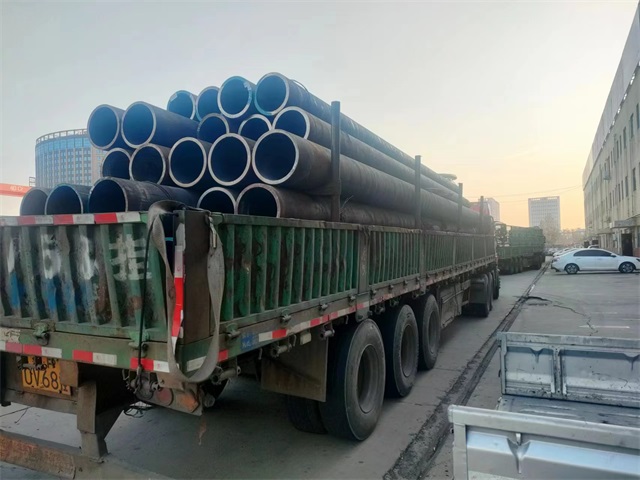 荆门45#结构无缝钢管